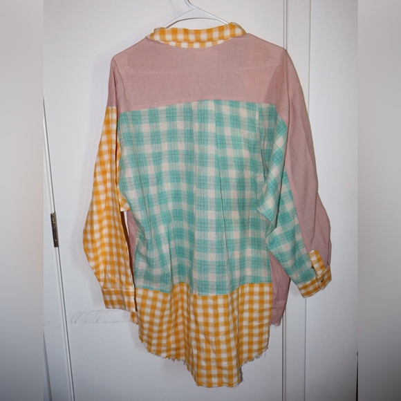 Pink and yellow checkered oversized button-up shirt - Picture 4 of 5